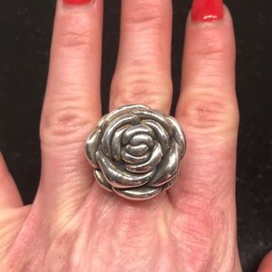 Fun Rose done in Sterling Silver